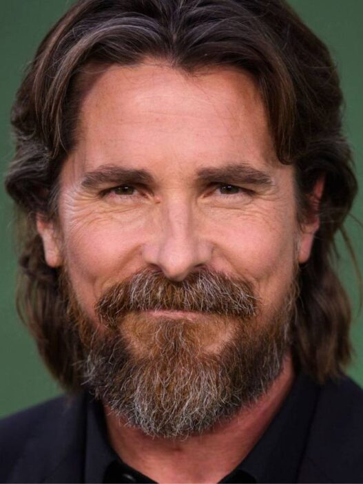 O melhor filme de Christian Bale no Netflix: um faroeste com 71% de aprovação