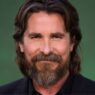 O melhor filme de Christian Bale no Netflix: um faroeste com 71% de aprovação