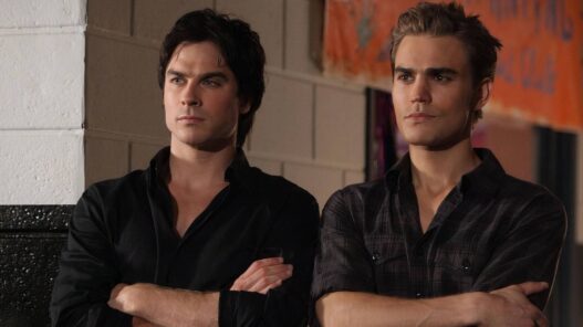 Jason Momoa e estrela de True Blood quase estrelaram Vampire Diaries