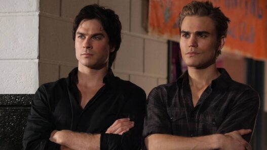 Jason Momoa e estrela de True Blood quase estrelaram Vampire Diaries