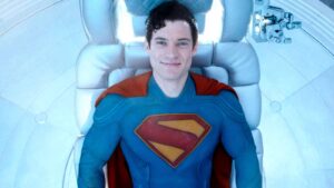 James Gunn Confirma: Novo Filme do Superman Chega em 2025!