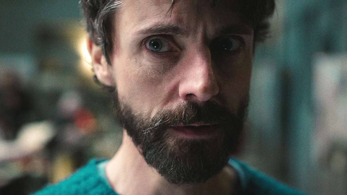 O thriller psicológico esquecido de Jeffrey Dean Morgan é sucesso no streaming