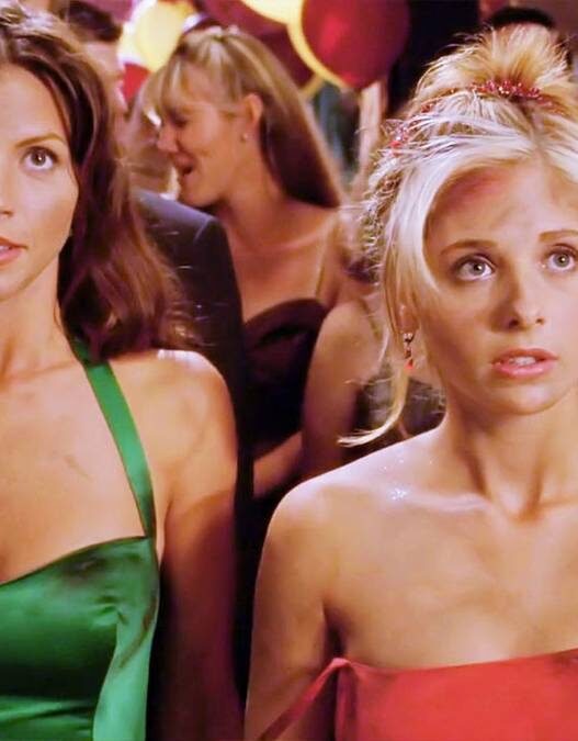 Atriz de Buffy descobre morte de personagem 22 anos depois