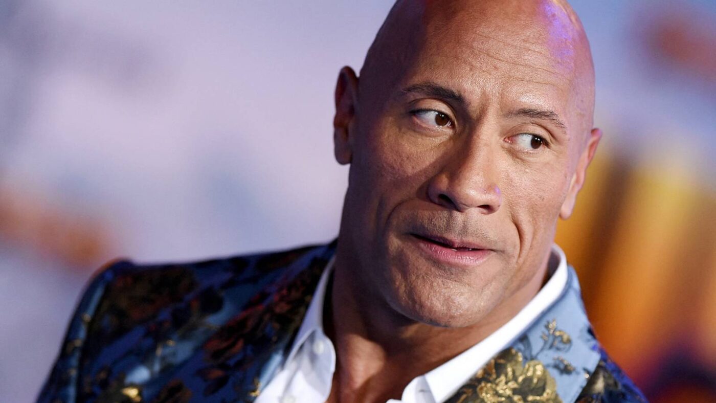 Sucesso de bilheteria de Dwayne Johnson, com 10 anos, explode no Netflix