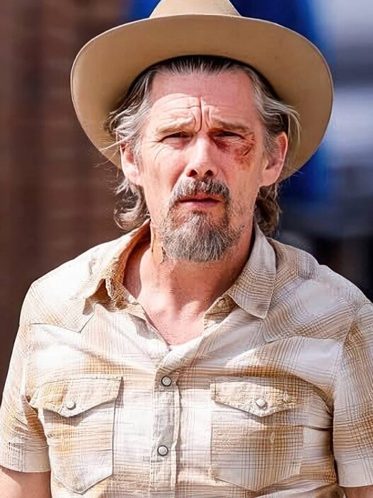Ethan Hawke em nova série supera Taylor Sheridan no Rotten Tomatoes