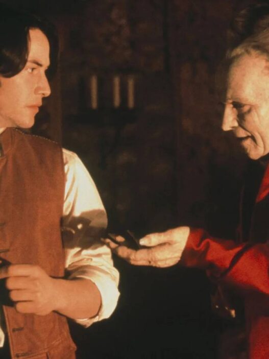 Keanu Reeves em Drácula de Bram Stoker: Crítica Injusta?