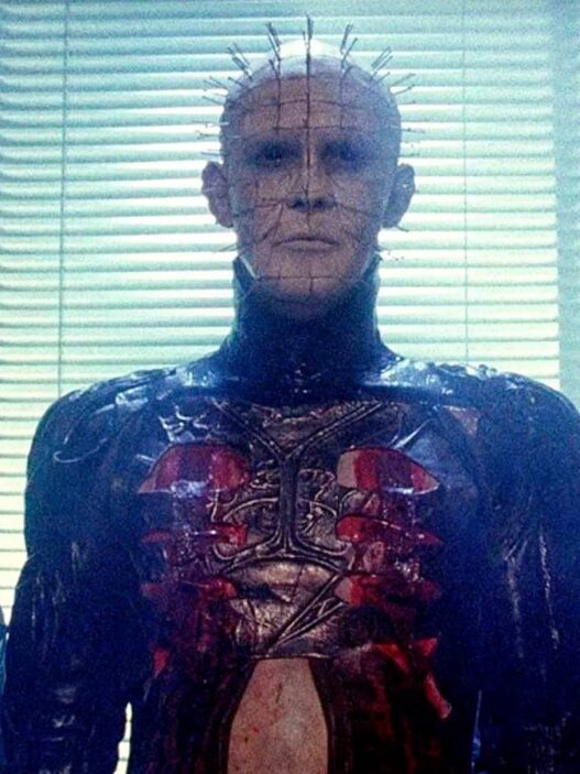 Hellraiser: Filme de 1987 x Livro de Clive Barker