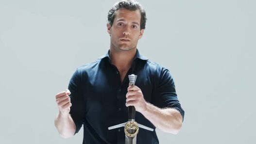 Atraso confirmado: Henry Cavill e o futuro de 'Highlander'