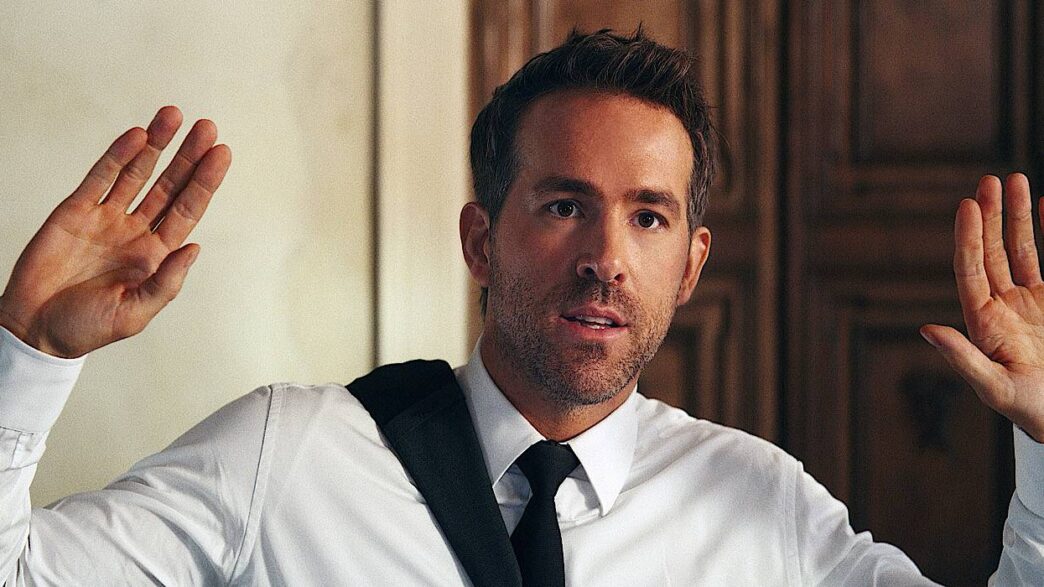 Ryan Reynolds criticado após interação com criança repórter
