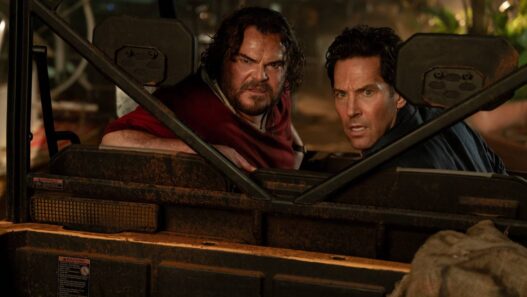Jack Black e Paul Rudd enfrentam uma cobra gigante em trailer de Anaconda