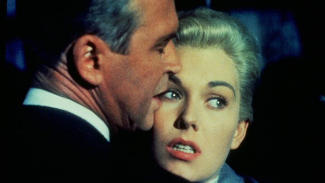 Kim Novak elogia a direção de Hitchcock em 'Vertigo'