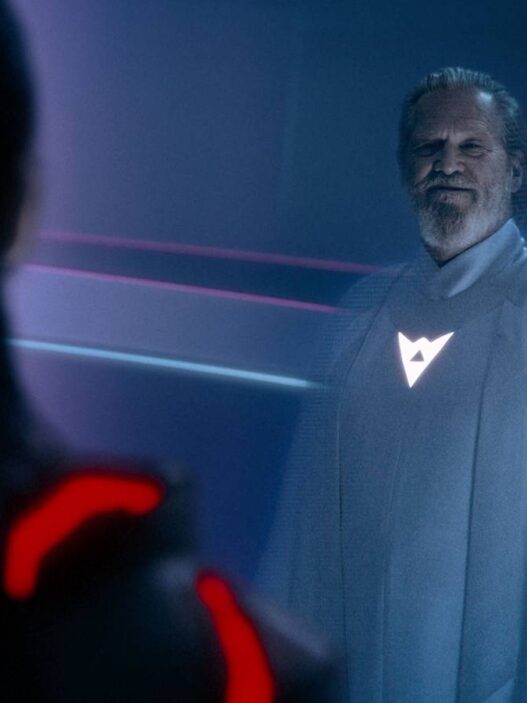 TRON: Ares - Por que o novo filme não continua a história de Legacy?
