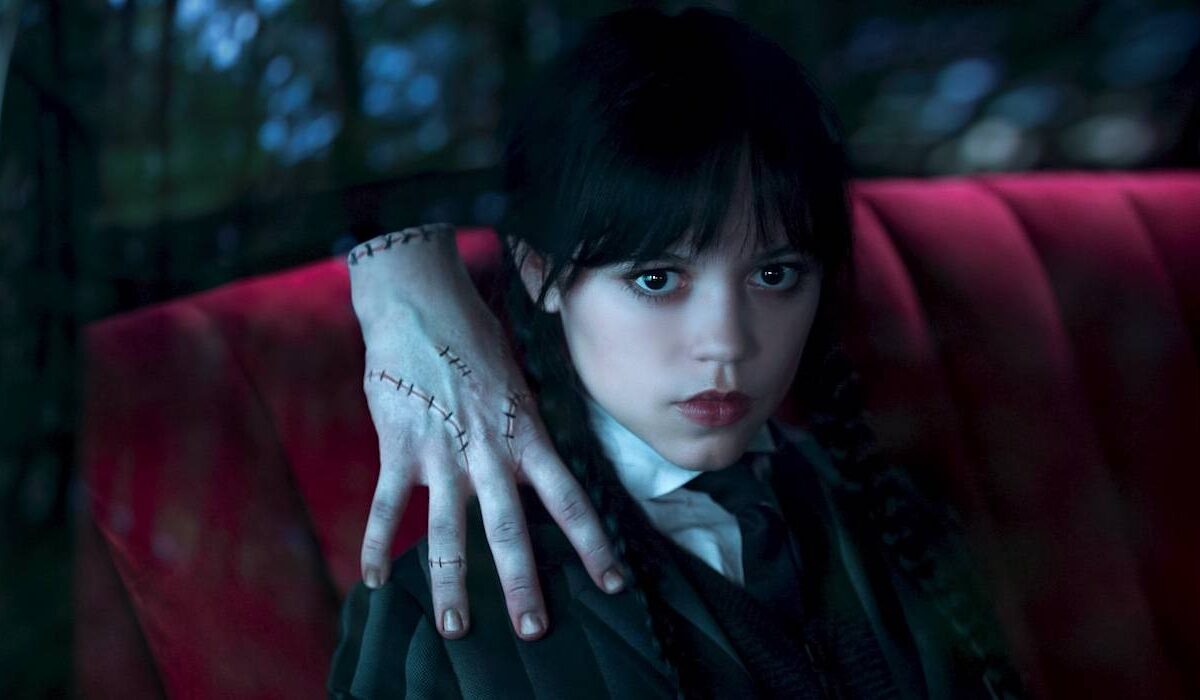 Lady Gaga em Wandinha: Netflix divulga imagens assustadoras