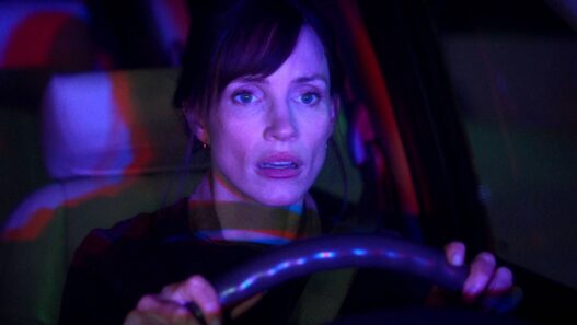 Apple TV+ adia thriller político dias antes da estreia