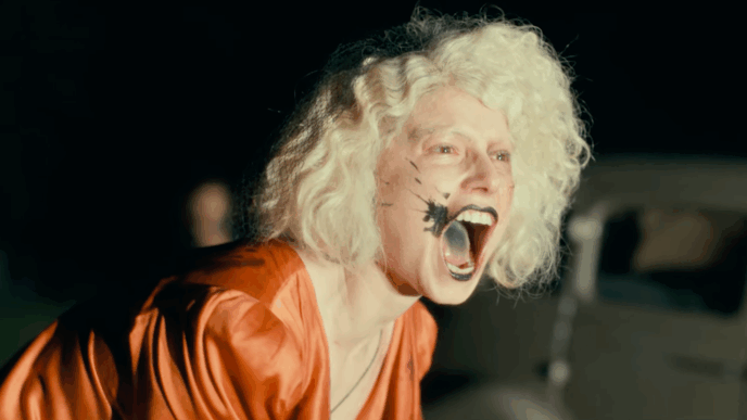 Maggie Gyllenhaal: Trailer de ‘The Bride’ promete filme de monstros