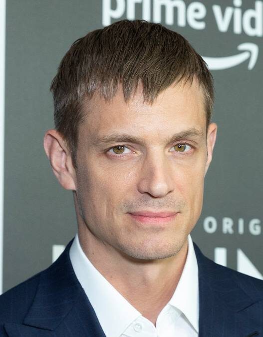 Joel Kinnaman em nova série policial da Prime Video