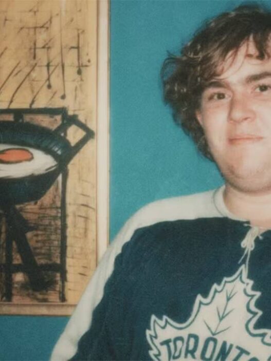 Colin Hanks revela seu filme favorito de John Candy