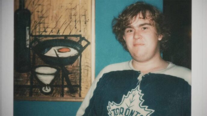 Colin Hanks revela seu filme favorito de John Candy