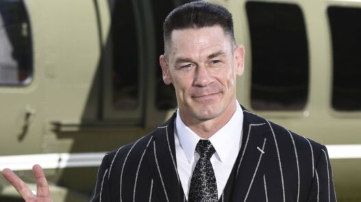 John Cena x Dave Bautista: o melhor lutador que virou ator?