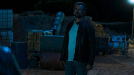 Josh Duhamel em thriller de ação: assista ao novo clipe de London Calling