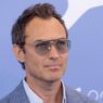 Jude Law revela desafios em Eden: 'Seguradoras não aceitavam'