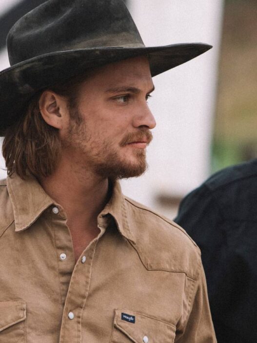 1883: Série de Taylor Sheridan pode superar Yellowstone