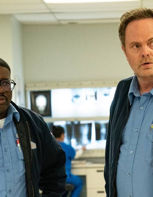Rainn Wilson e Lil Rel Howery em 'Code 3'