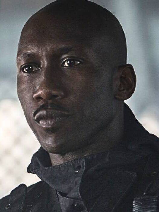 Trailer de Blade: A Série Pós-Apocalíptica Esquecida da Marvel