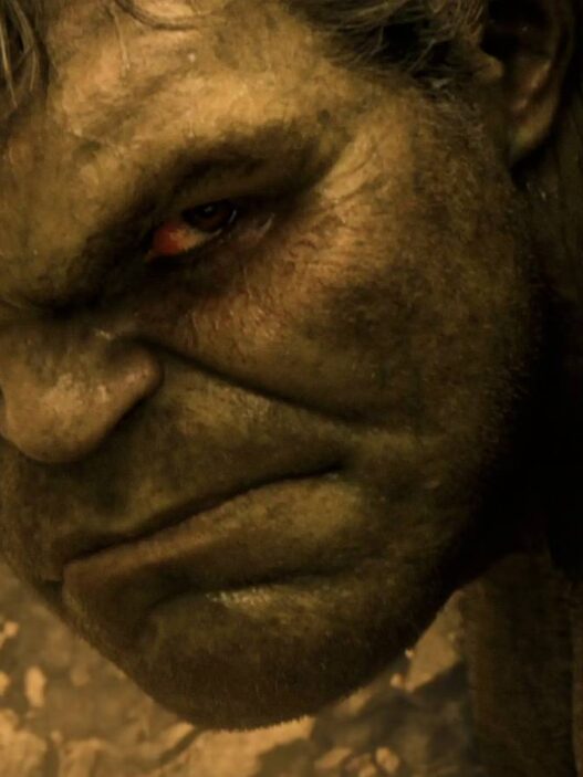 Tom Holland e o Futuro do Hulk: Comentários Aumentam Chances de Crossover
