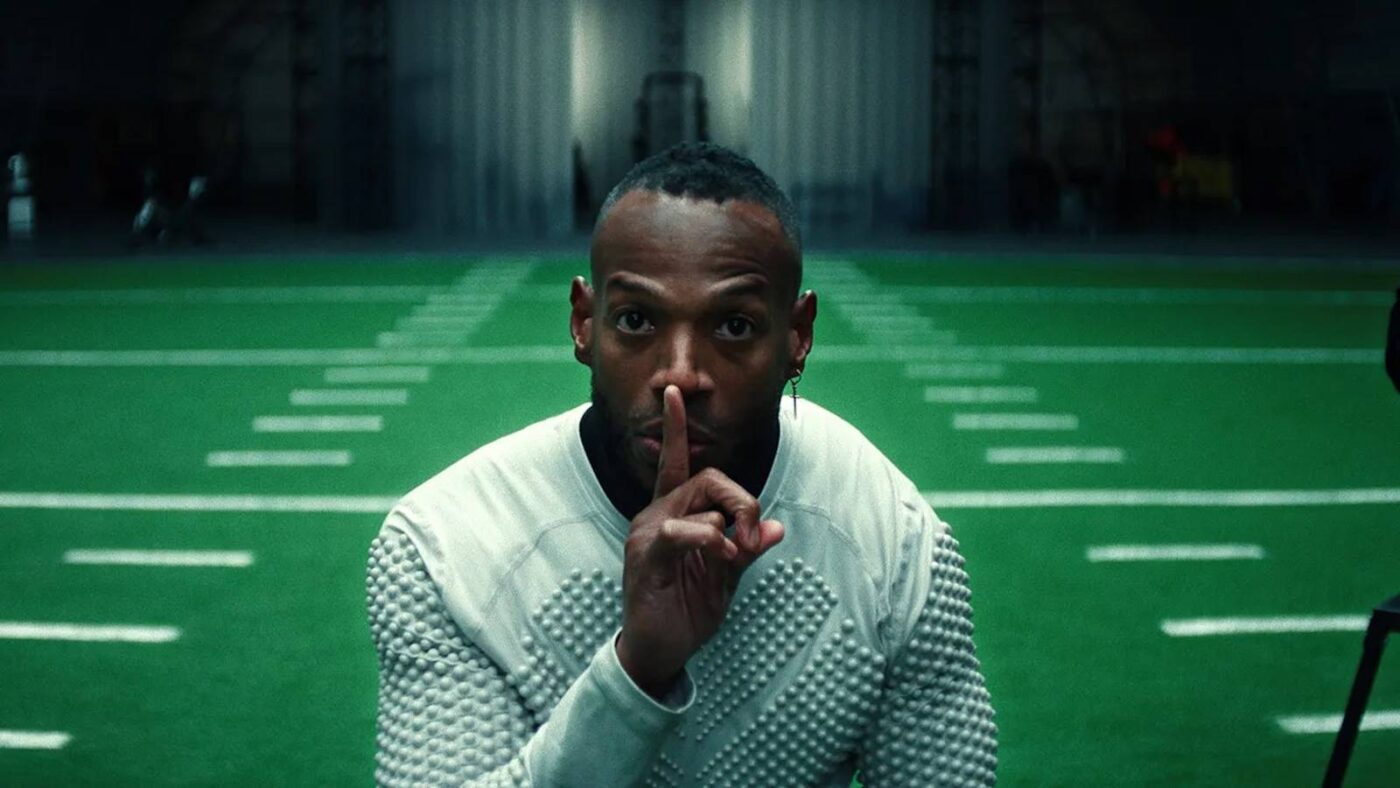 Marlon Wayans Defende Nope de Jordan Peele após Críticas