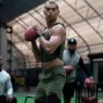 Miles Teller em The Gorge: Transformação física impressionante para novo filme esportivo