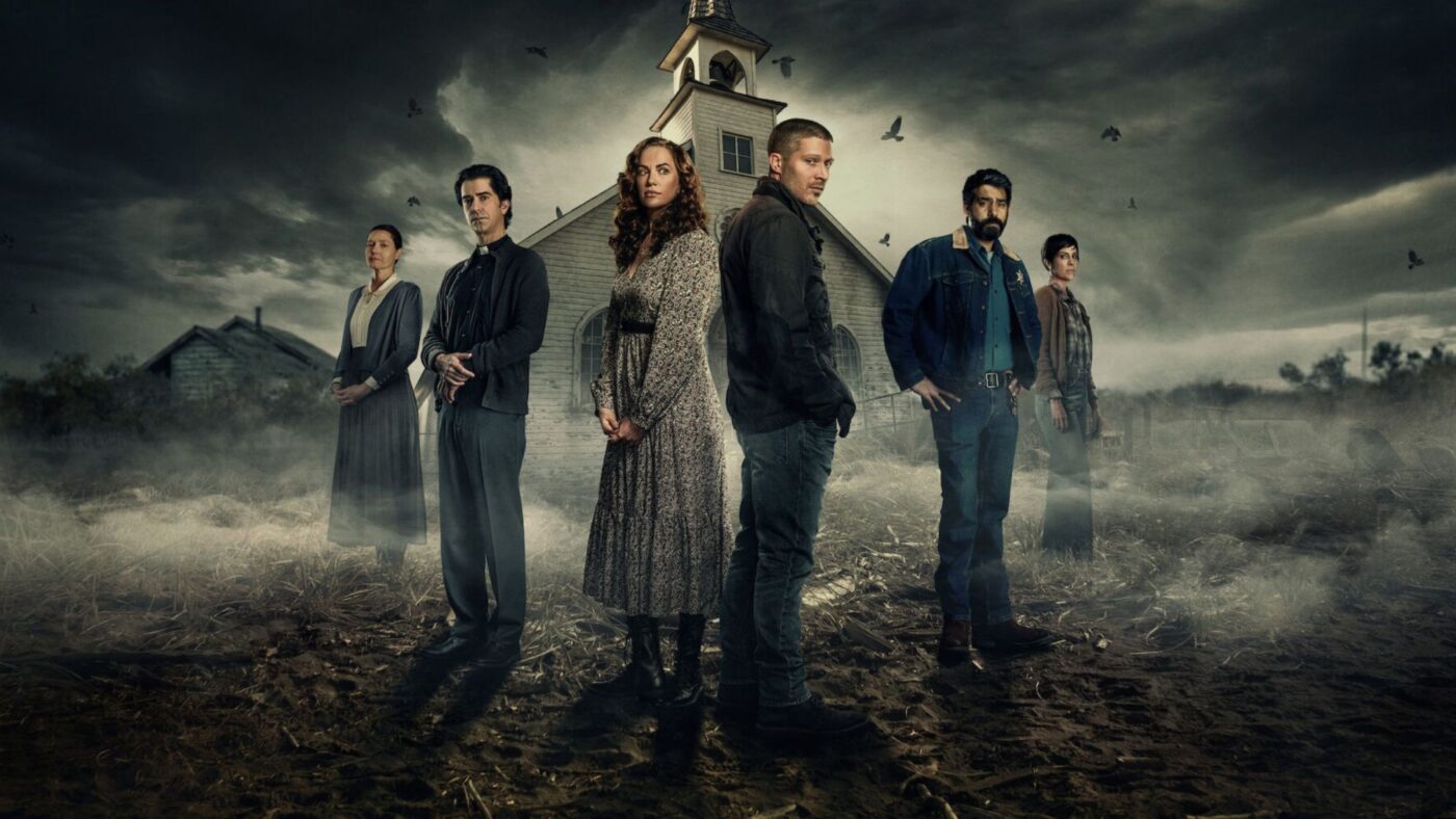 Midnight Mass: Por que a série de terror da Netflix continua atemporal?