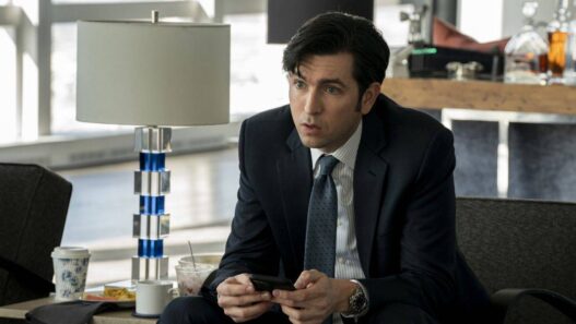 Nicholas Braun (Succession) é preso por DUI