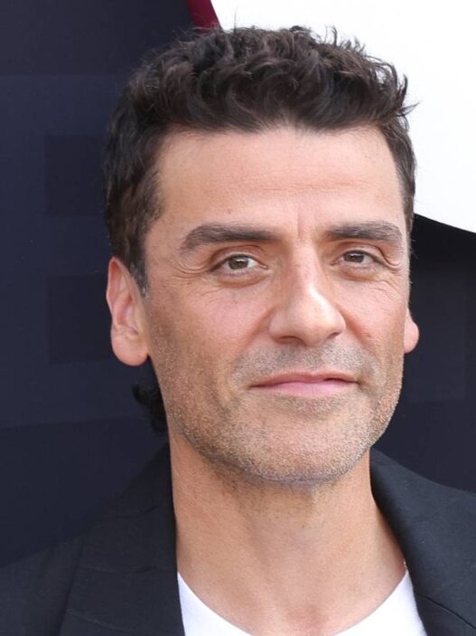 Oscar Isaac em filme baseado em best-seller decepciona em avaliações