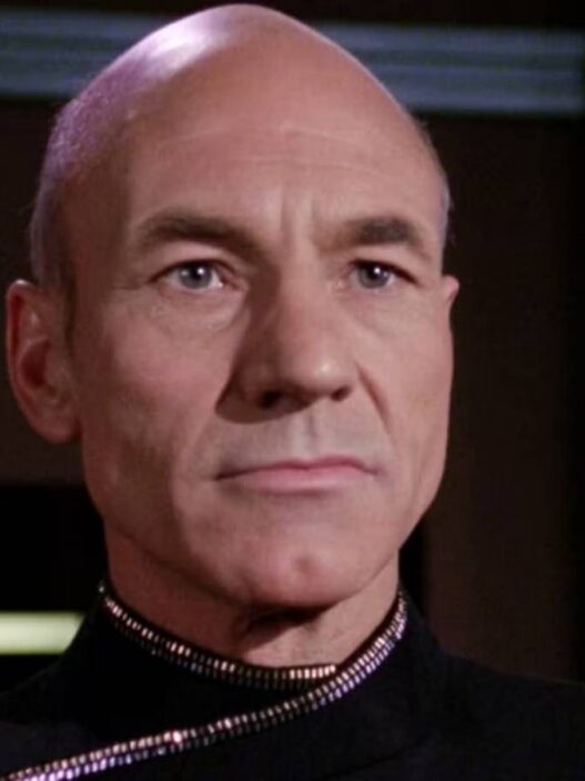 As 10 Melhores Performances de Patrick Stewart como Jean-Luc Picard em Star Trek