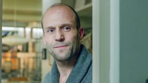 Jason Statham e o Criador de Peaky Blinders: Sucesso Inesperado em Streaming