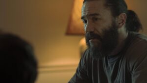 Ator de drama policial da HBO revela conexão pessoal com personagem