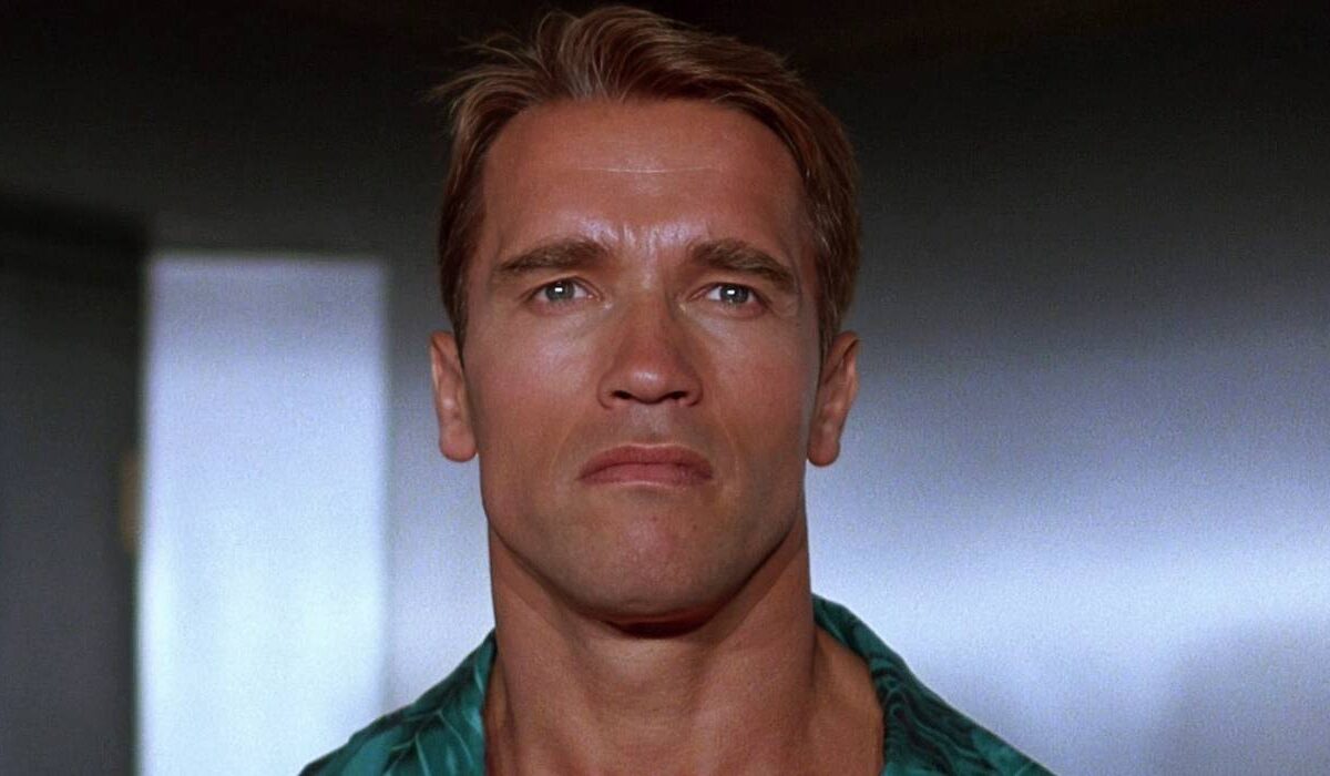 Arnold Schwarzenegger: Sci-Fi de 67% chega ao streaming