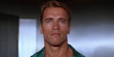 Arnold Schwarzenegger: Sci-Fi de 67% chega ao streaming