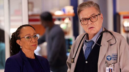 Saída de Personagem em Chicago Med: 11ª Temporada Prepara Adeus