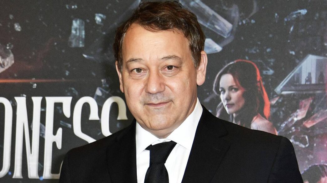 Sam Raimi: Remake de Terror Avança com Novas Informações