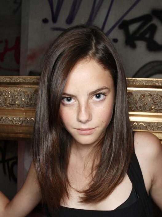 Kaya Scodelario e o impacto de Skins 15 anos depois