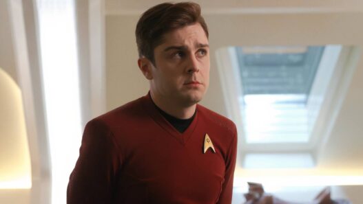 A Engenheira de Pike Rivaliza com Scotty em Star Trek