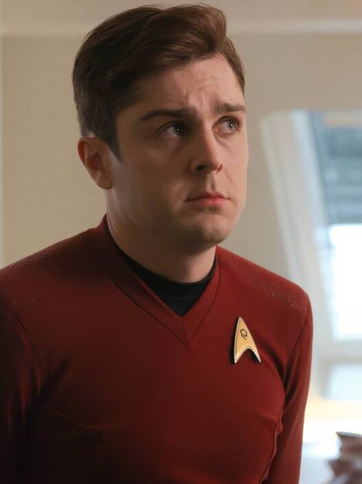 A Engenheira de Pike Rivaliza com Scotty em Star Trek