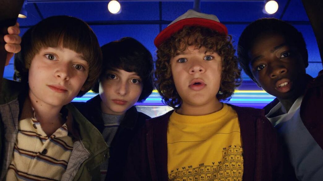 Stranger Things 5: Novo vídeo leva elenco de volta ao início