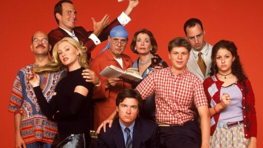 Jason Bateman revela quem estaria em filme de Arrested Development
