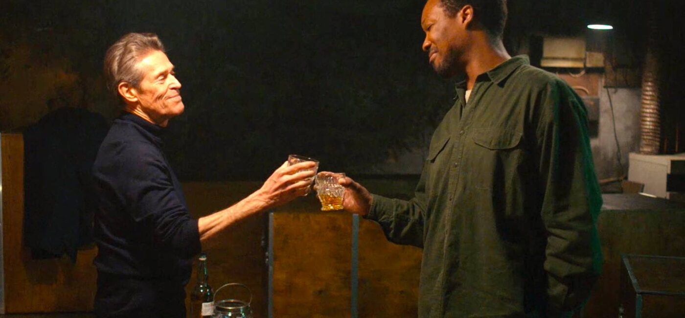 Willem Dafoe e Corey Hawkins em thriller de terror que decepciona