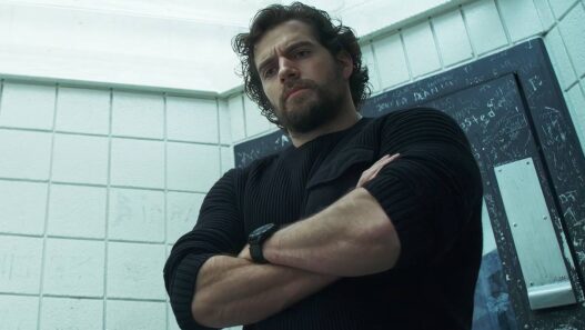 Henry Cavill em thriller policial imperdível no streaming