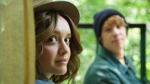 Olivia Cooke em comédia antes de 'The Girlfriend'