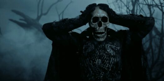 O Melhor Filme de Tim Burton para o Halloween (e ficou mais fácil de assistir)